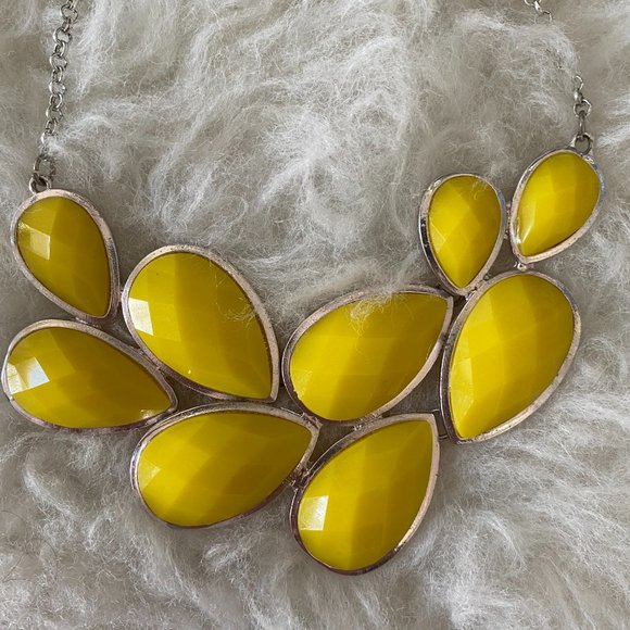 Yellow Bauble Necklace on Silver Link Chain - Picture 3 of 4